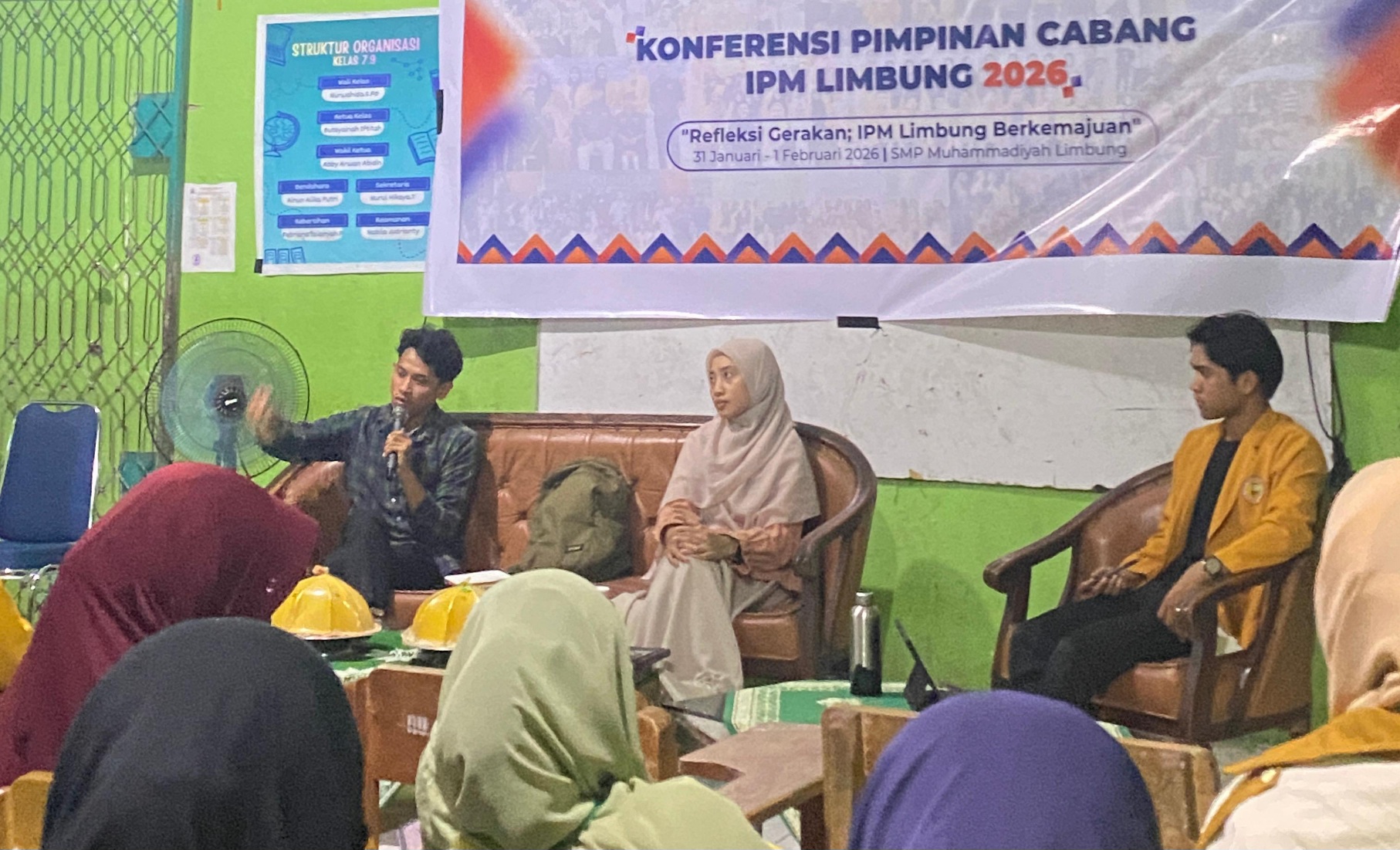 SMP Muhammadiyah Limbung Gelar Dialog Pelajar Bahas Isu LGBT