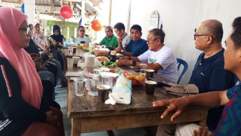 Raker Perdana MR KAHMI UINAM: Dari Hujan Yang Menunda, Sarabba, Hingga Ikan Bakar Dua Babak