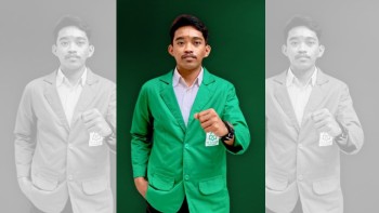 Satu Tahun Kabinet Merah Putih: Antara Janji Emas Dan Realitas Kelam